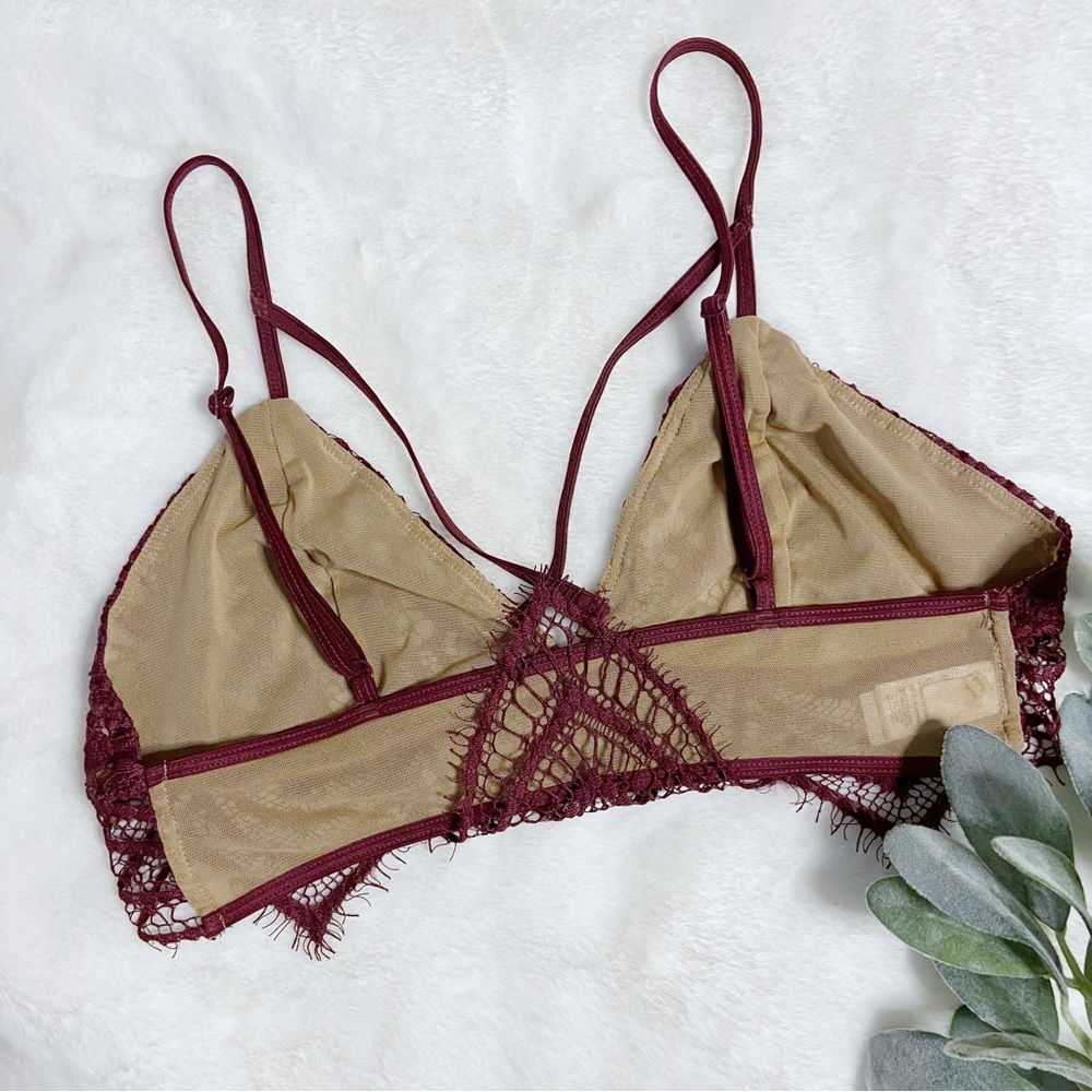 Burgundy Lacy Bralette from EXPRESS - BEAUTIFUL - Picture 3 of 6